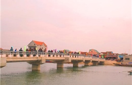 Quảng Bình khánh thành cầu vượt sông